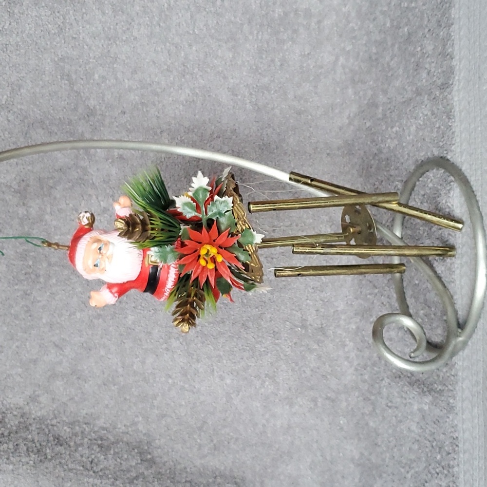 FINAL MARKDOWN - Vintage Santa Wind Chime
